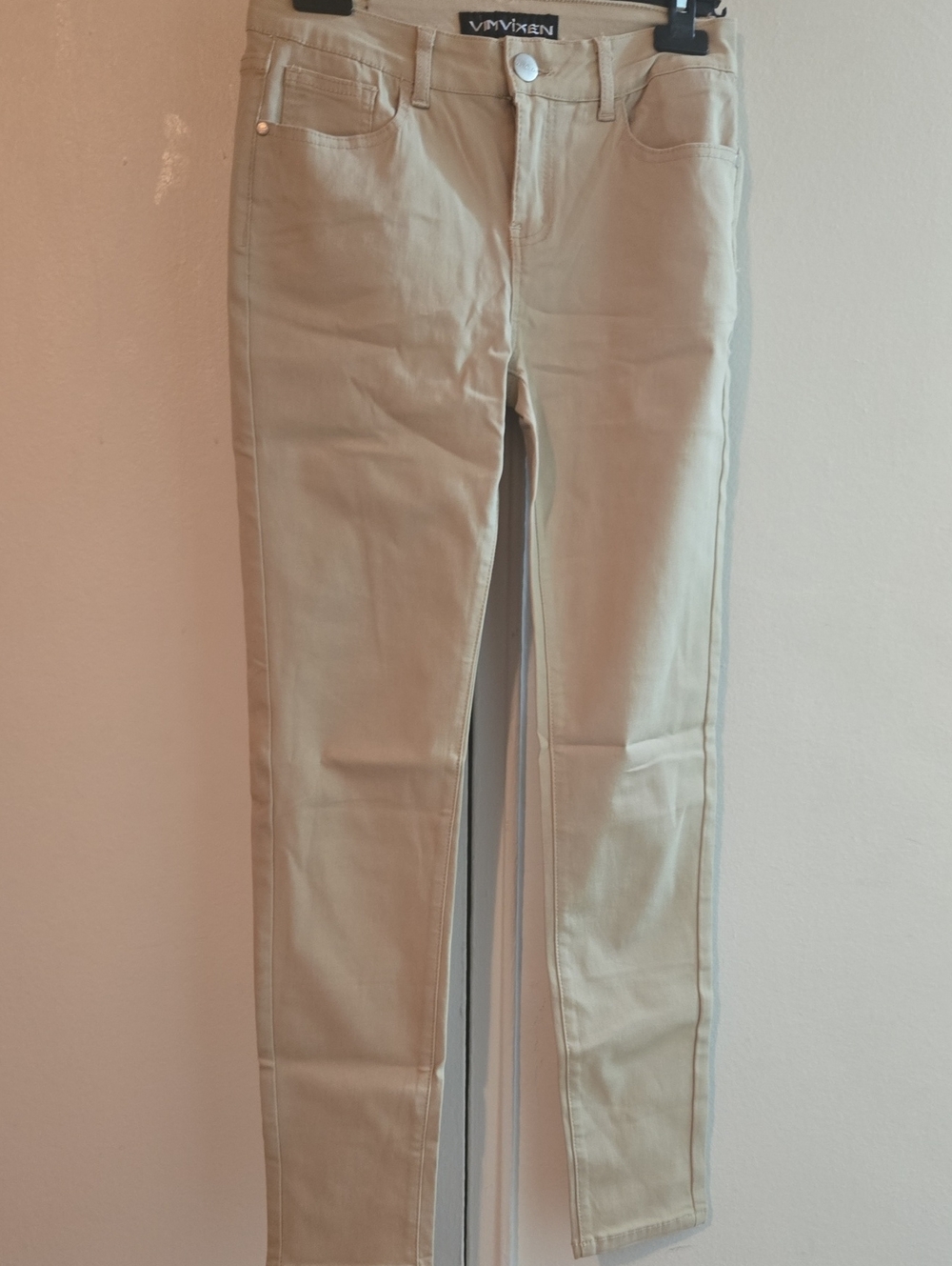 Viviana Slim Skinny Jeans in Beige